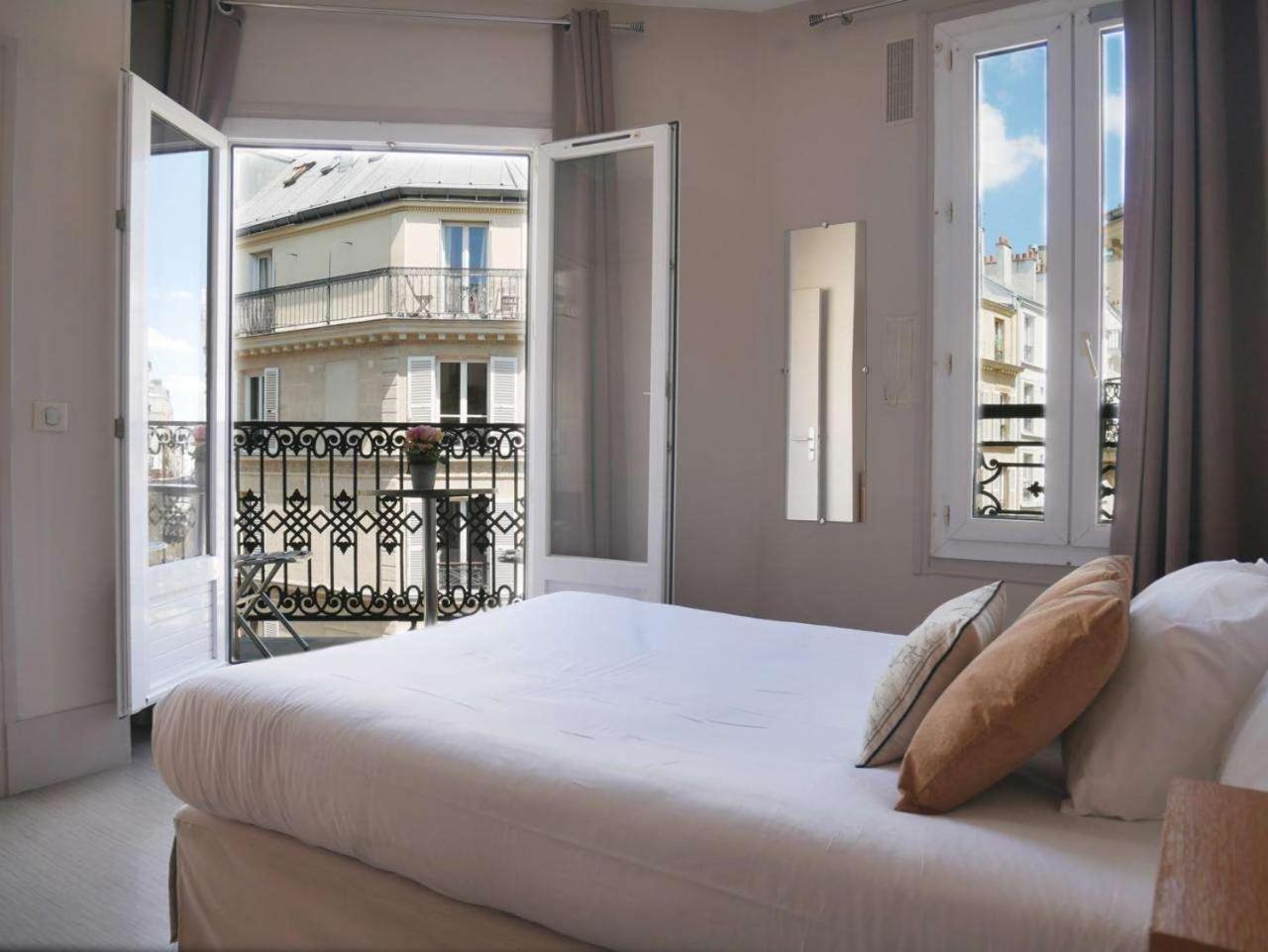 Hotel Bonséjour Montmartre Paris